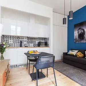 Center - Stylish Apt In Le Marais Ideal For 4! Paris