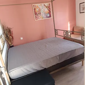 https://chambre-chez-lhabitant-entre-ocean-et-montagne.biarritzhotels.info