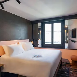 Otel Tribe Batignolles